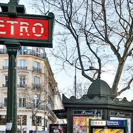 Blue Nights - Sebastopol Paris