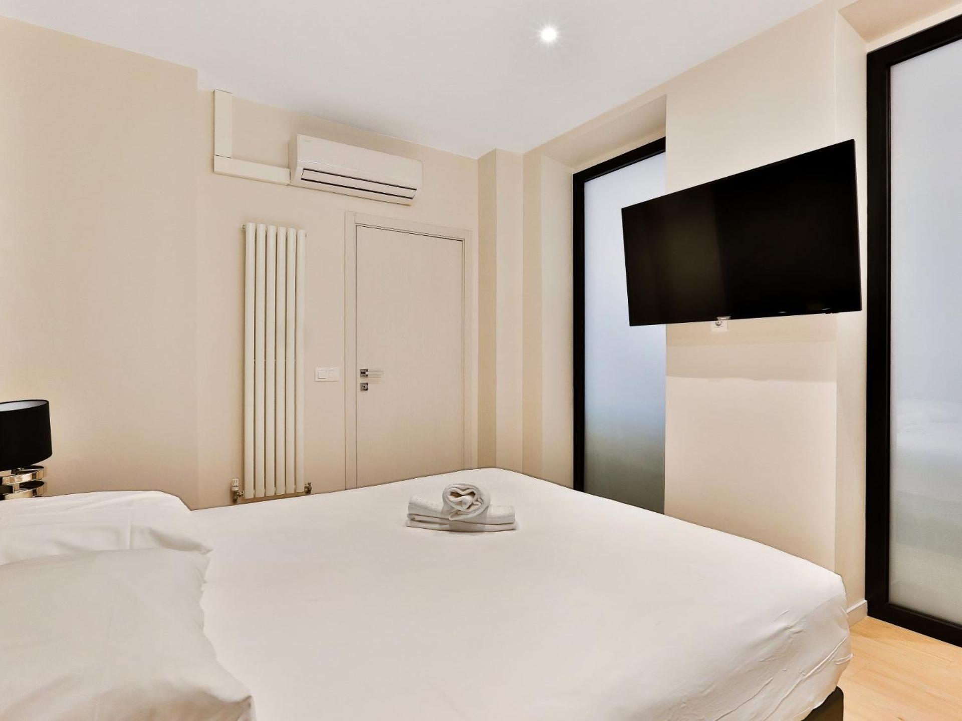 Blue Nights - Sébastopol * Parigi