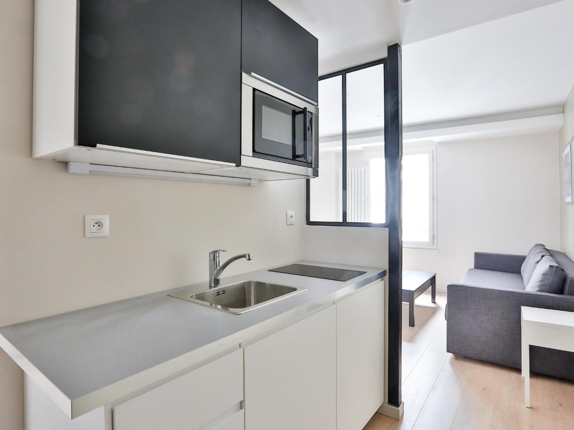 Blue Nights - Sebastopol Apartment