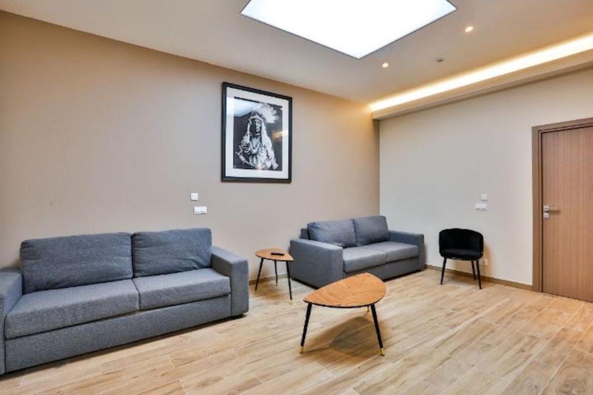 Blue Nights - Sébastopol *